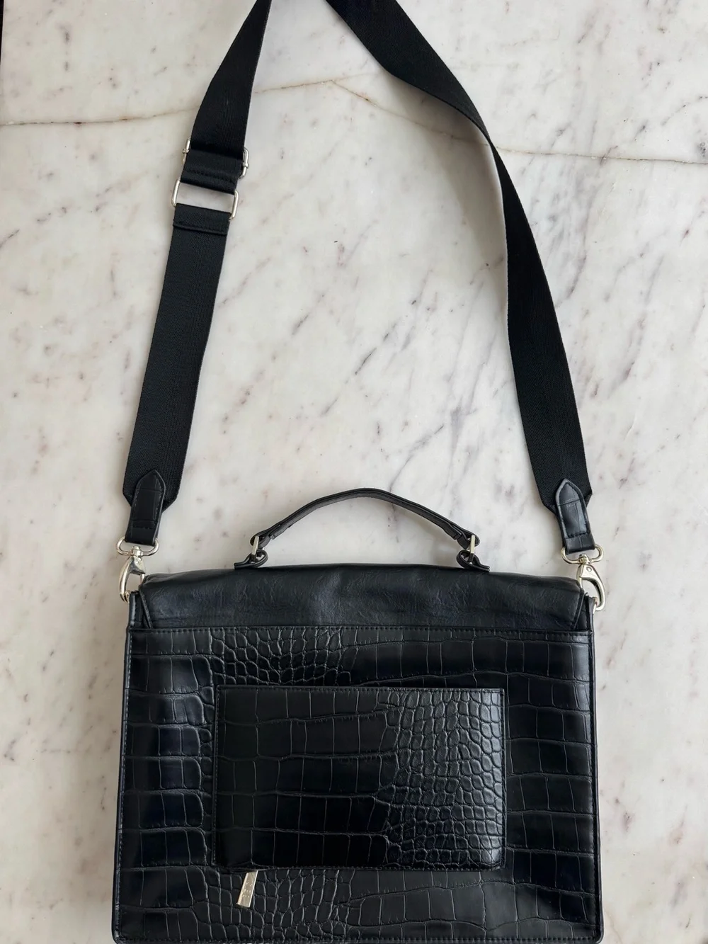 BEIS The Messenger Bag in Black Croc Embossed